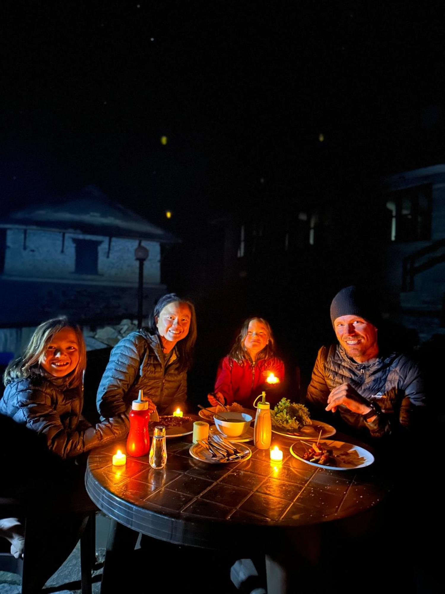 Hill Top Lodge Ghandruk Astam Kültér fotó