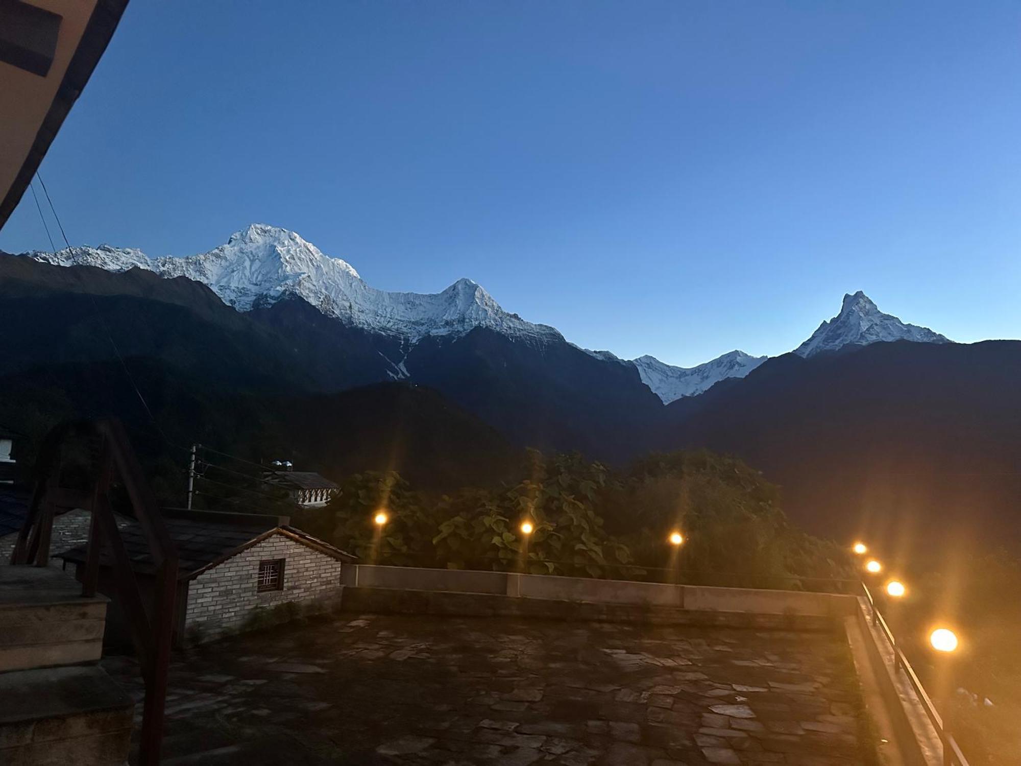 Hill Top Lodge Ghandruk Astam Kültér fotó