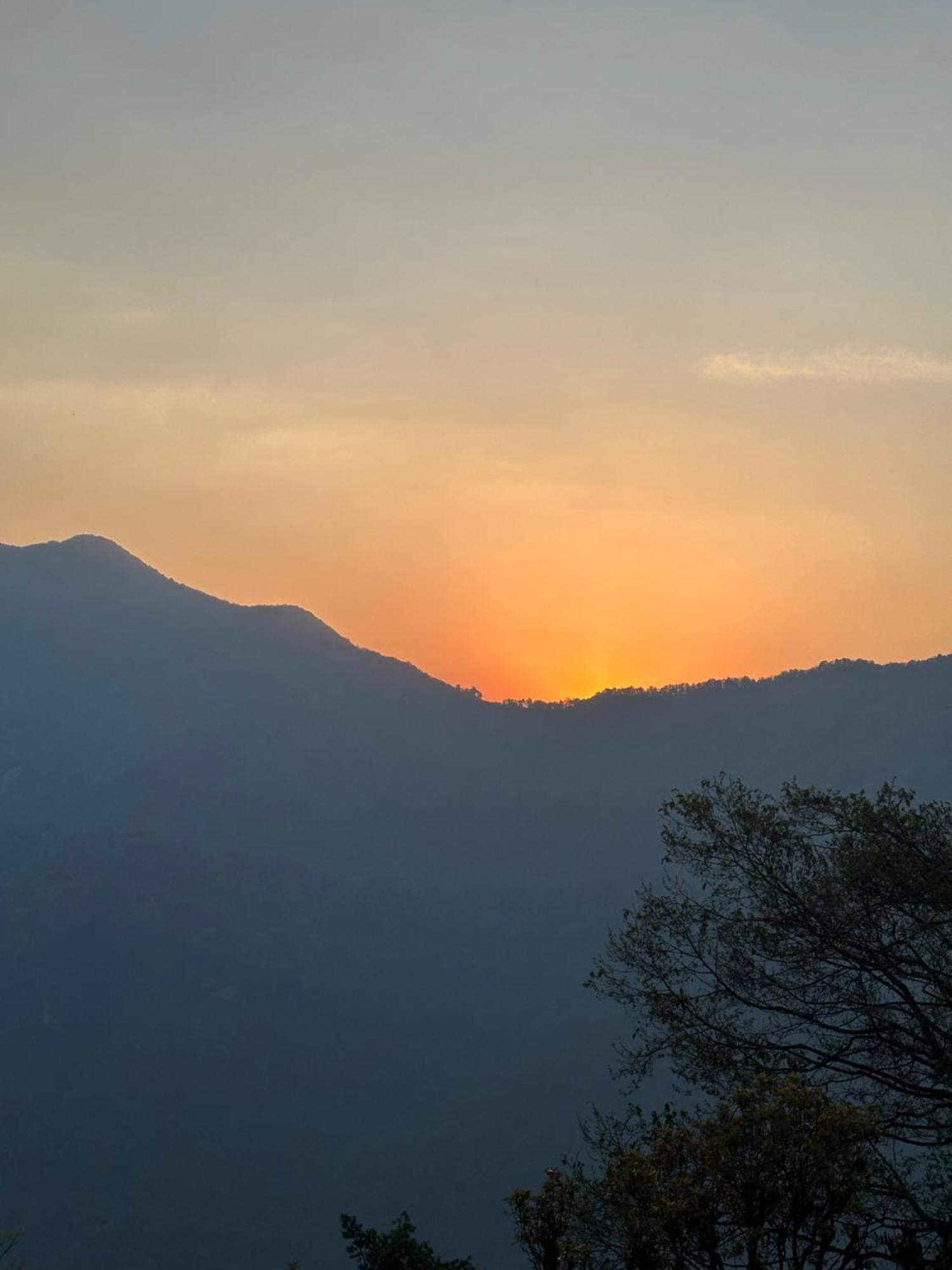 Hill Top Lodge Ghandruk Astam Kültér fotó